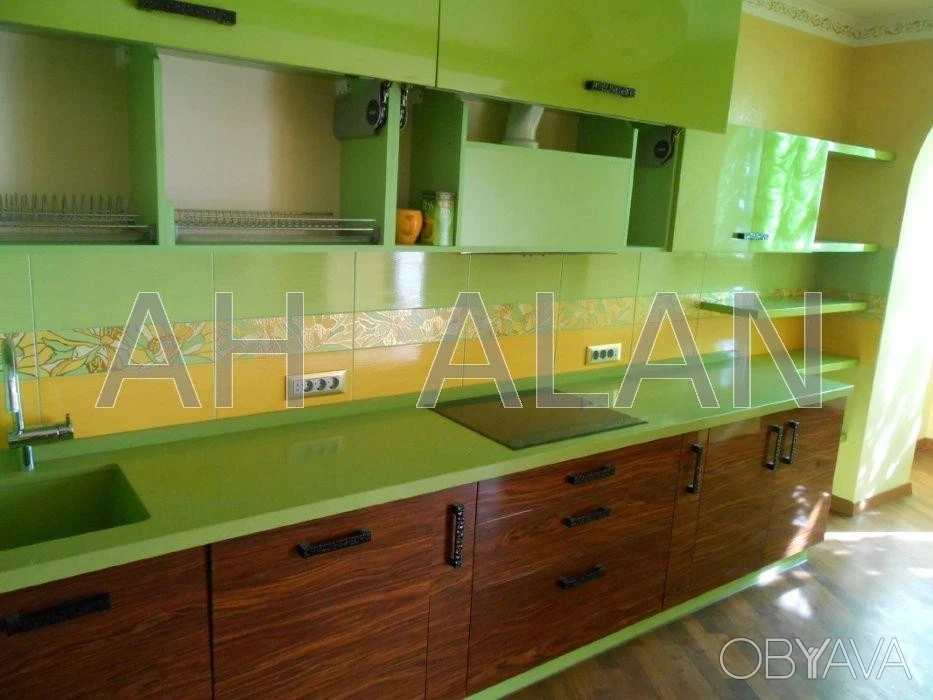 5-комнатная квартира, 165 м.кв.
