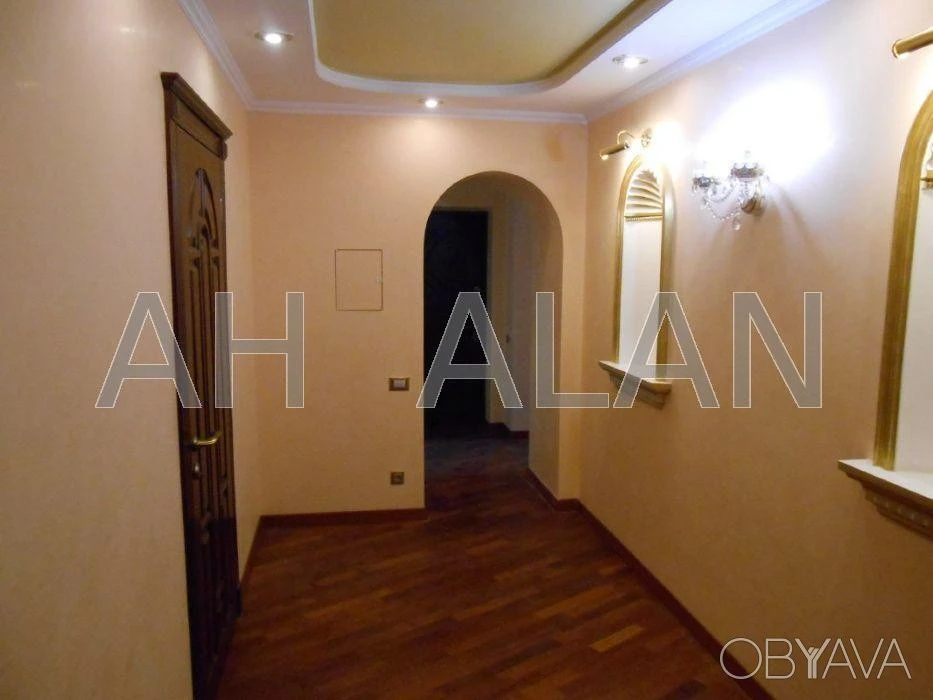 5-комнатная квартира, 165 м.кв.
