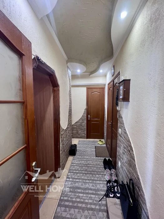 Продаж квартири 2к Кубанської України, 28 м.Лісова Київ