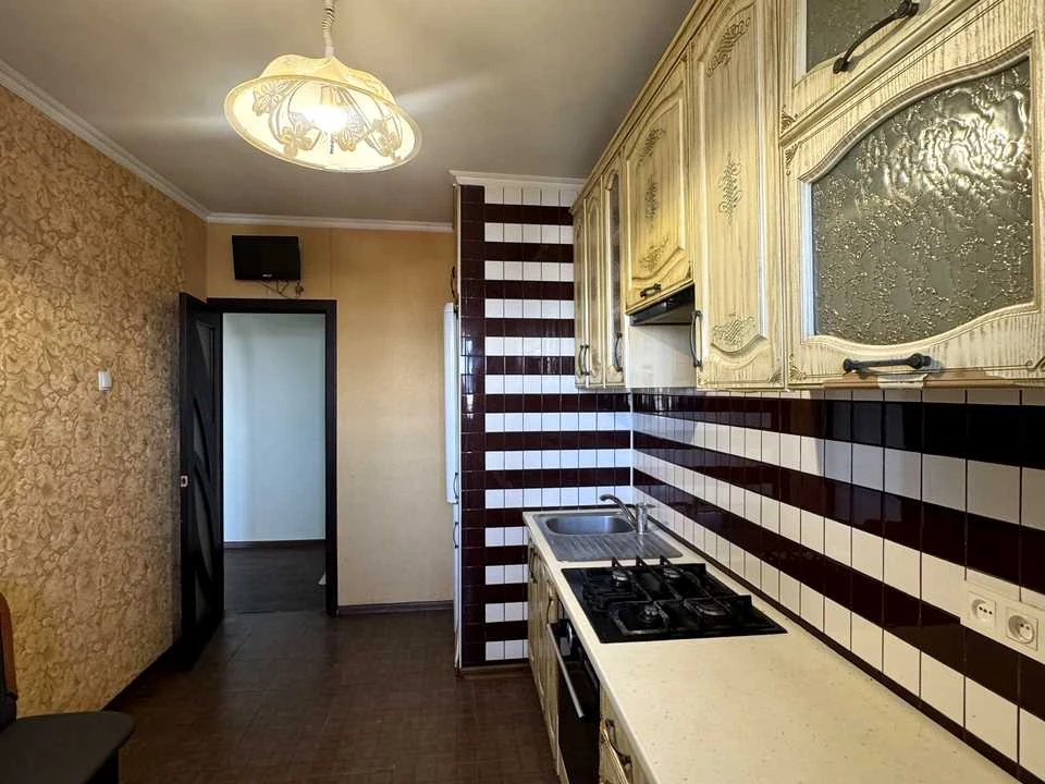 Квартира. Рівне, Академіка Грушевського вул.