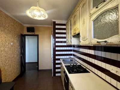 Квартира. Рівне, Академіка Грушевського вул.
