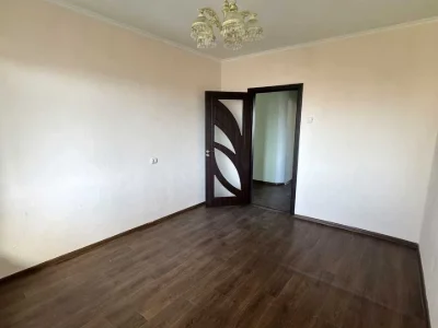 Квартира. Рівне, Академіка Грушевського вул.