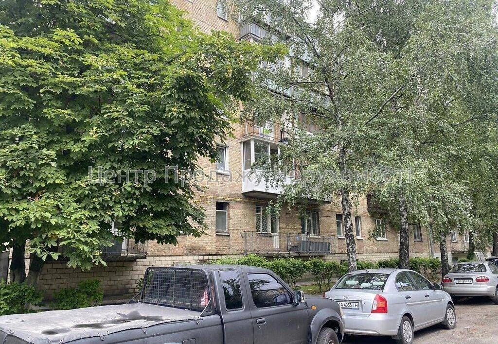 Продаж 1-кімн. квартири у Києві, 33 м², 2/5 поверх – відмінн
