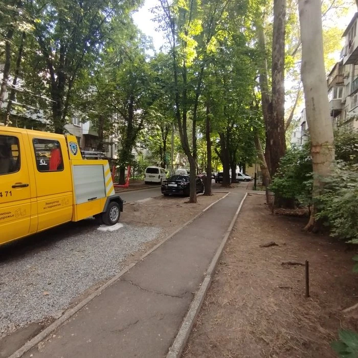 Продам квартиру вулиця Героїв  Пограничників  район Черемхи.