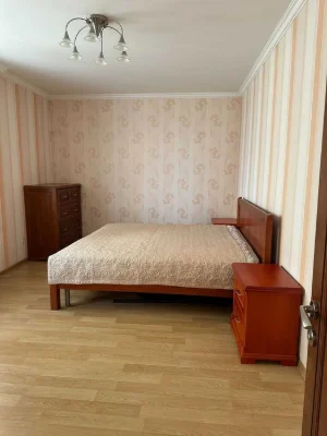 ПРОДАМ 2-х комнатную квартиру по ул.Автозаводской 69,64 кв.