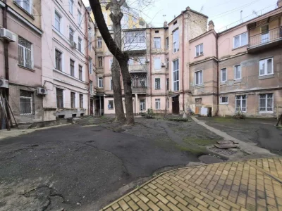Двухкомнатная квартира в самом сердце Одессы
