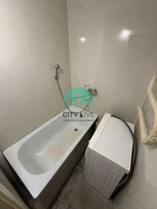 Продаж 3-кім квартири рн Майзлі , 3 поверх.ПОСТАНОВИ (63)