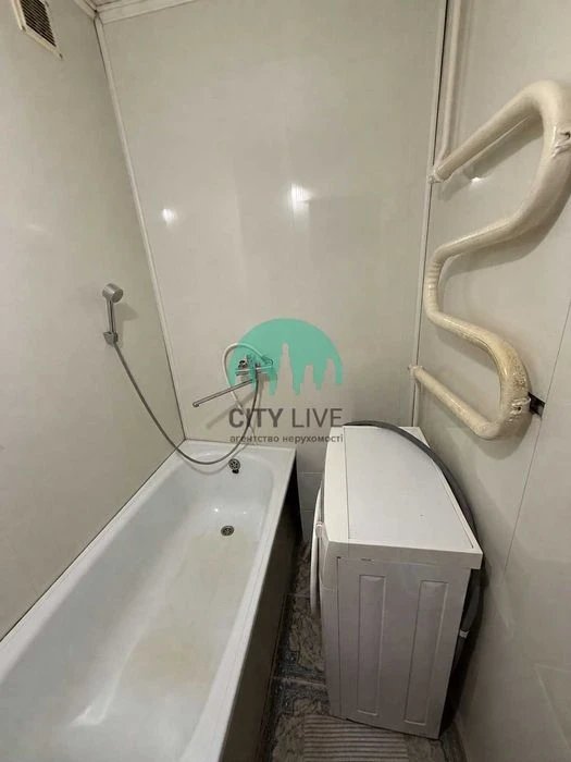 Продаж 3-кім квартири рн Майзлі , 3 поверх.ПОСТАНОВИ (63)