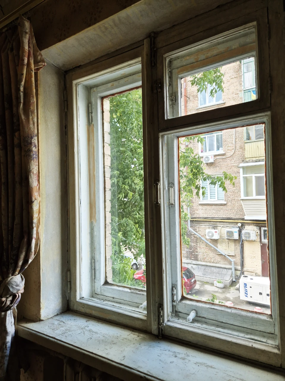Sale of 1-room apartment 32 m², Elenovskaya Street, 34