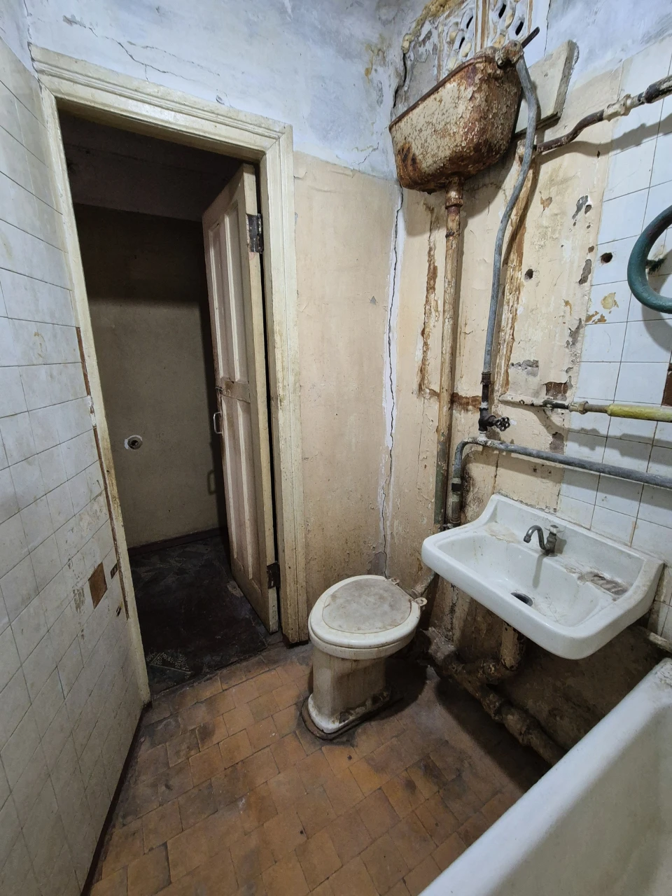 Sale of 1-room apartment 32 m², Elenovskaya Street, 34