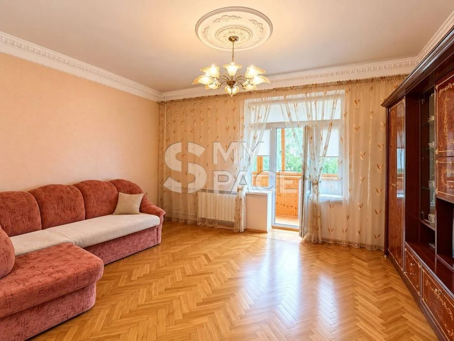 3к 87м Білоруська 32.Шевченківський р-н.Іллєнка.Дегтярівська