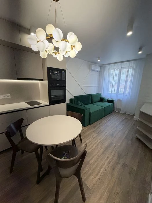 Exclusive! New apartment for sale in the residential complex Ptashka, Hydropark