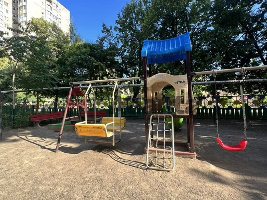 1 комнатная квартира, Южный рынок, Таирово, лоджия.