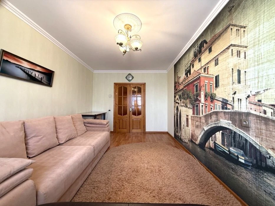 3-х ком. кв-ра на  Королева / Спецпроэкт. / 65 кв.м - 67000