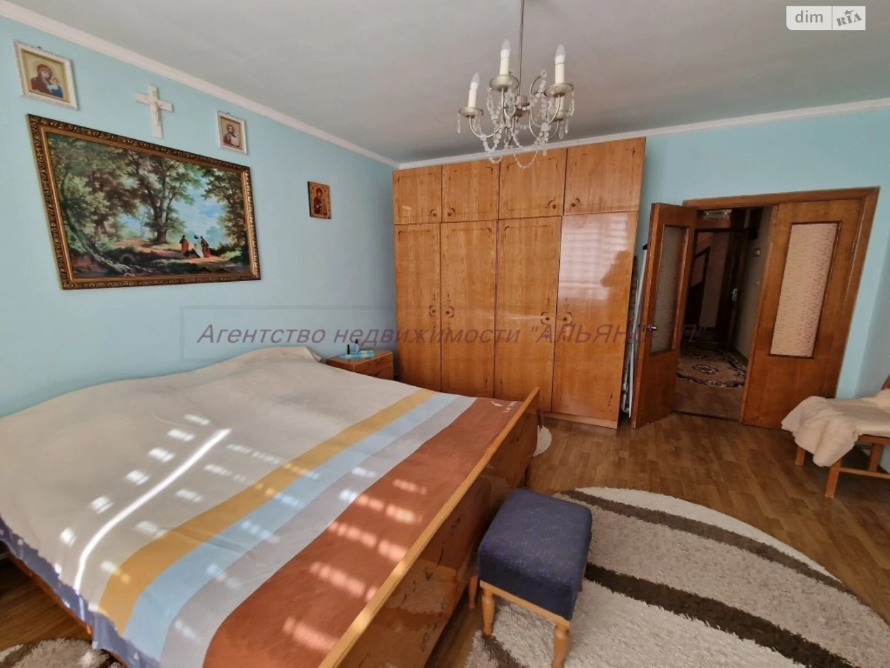 Продаж Дім