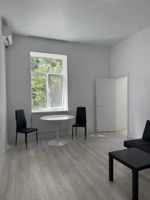 Продам 2к квартиру с ремонтом, центр