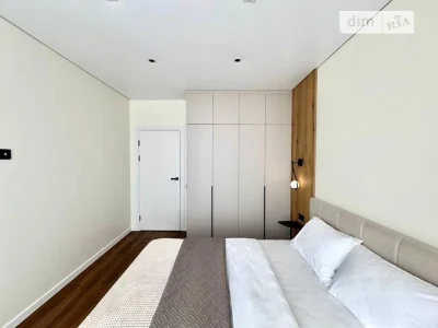 For sale 2-room apartment 42 sq. m on Prychalna Street 8 • ID 3465224