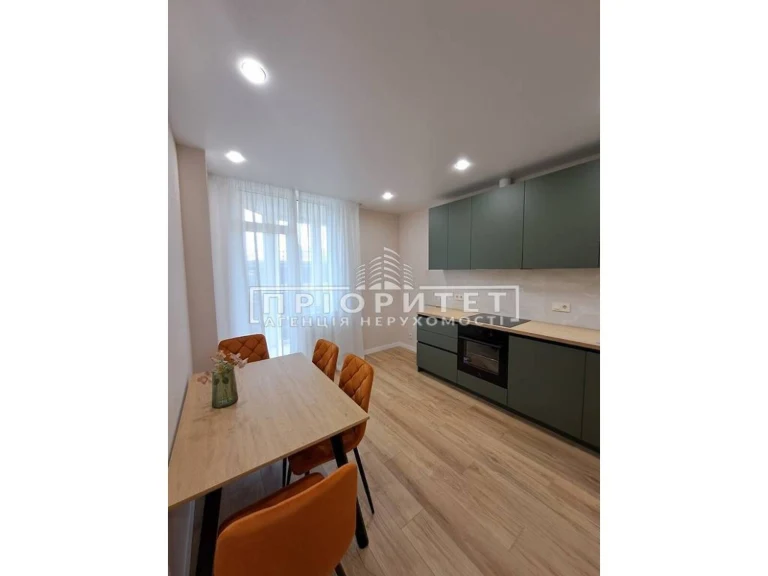 Продаж Квартира Хаджибейський
