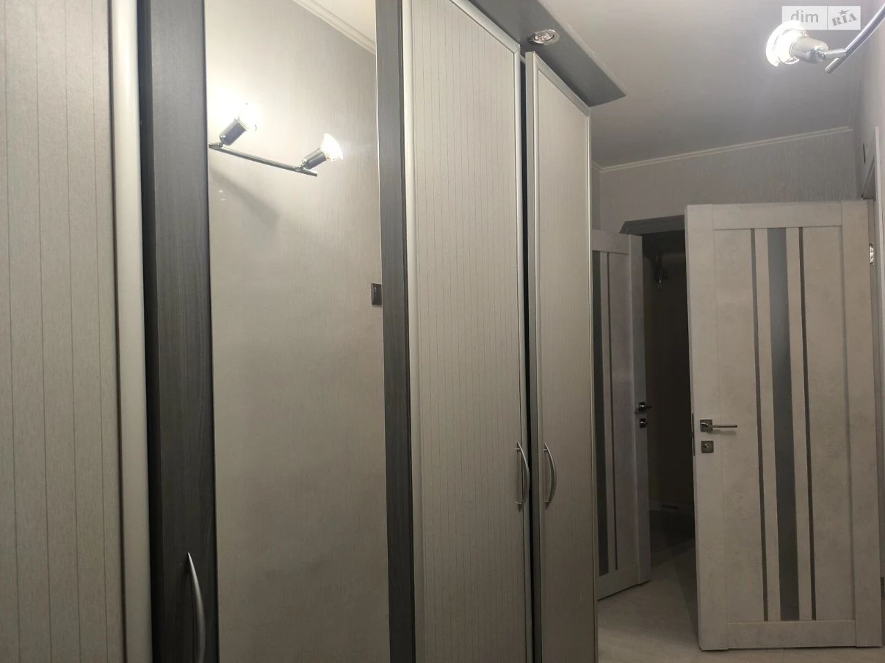 Продажа квартир Приморский.