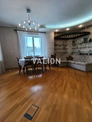 Продаж 4-к квартири вул. Срібнокільська 14а. м.Позняки