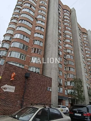 Продаж 4-к квартири вул. Срібнокільська 14а. м.Позняки
