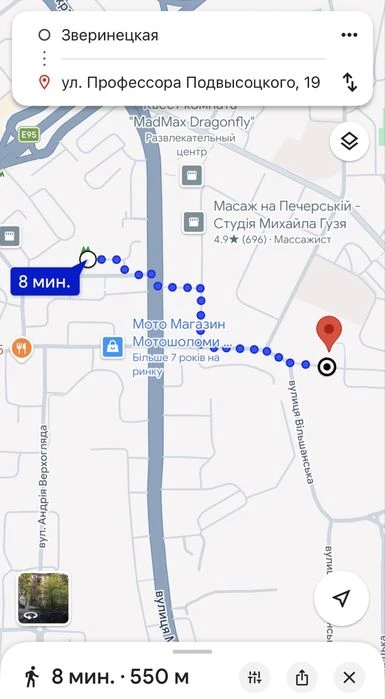 Печерськ! 3К сталінка з видом на Ботсад | 3,4 м стелі | $165
