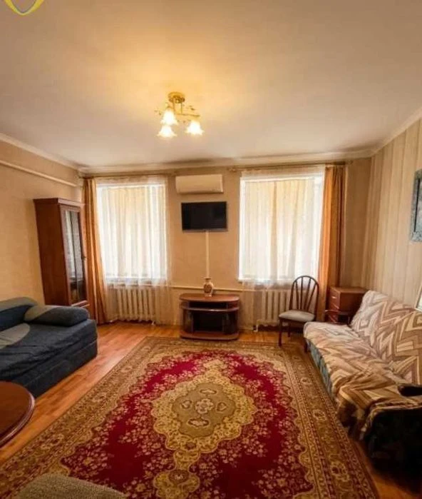 Продам 1-комнатную квартиру в Центре на Новосельского