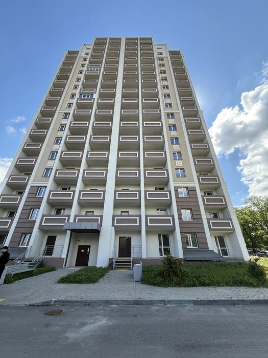 Продам квартиру ЖК Луч