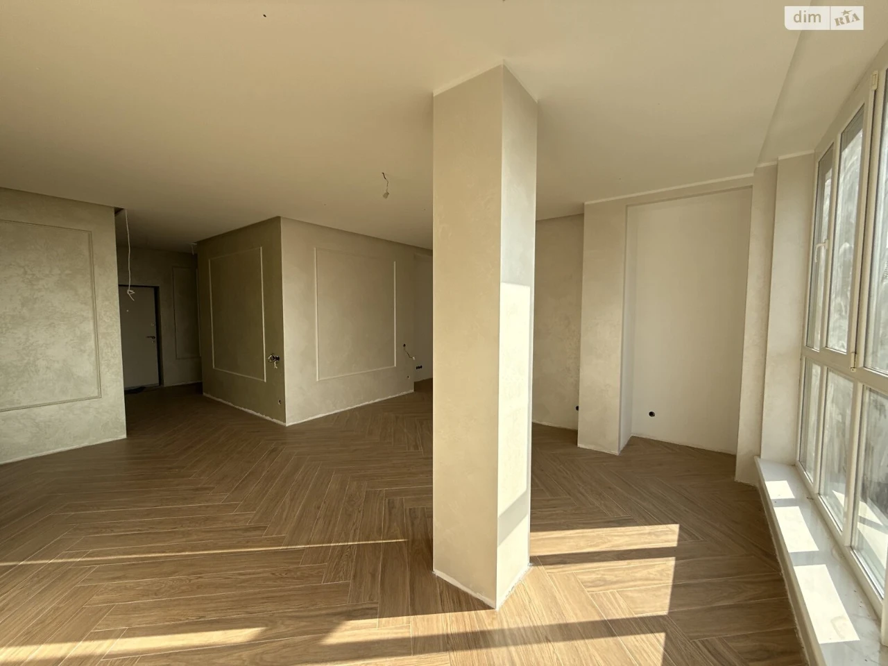 Продаж Квартира Політон