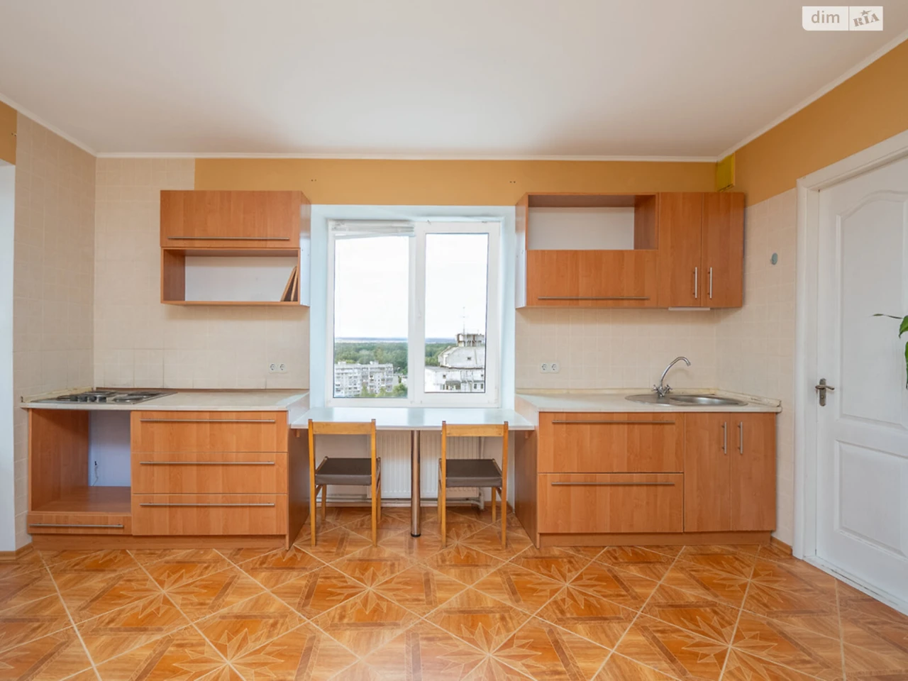 Продаж Квартира Масани