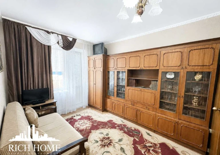 Продаж 2к квартири, вул. Маккейна, 10. Печерськ, м Либідська