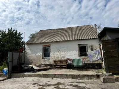 Будинок. Дніпро, Дніпрових Хвиль вул. (Осетинська)