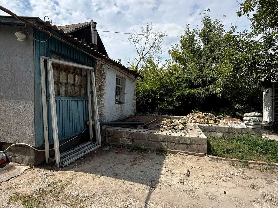 Будинок. Дніпро, Дніпрових Хвиль вул. (Осетинська)