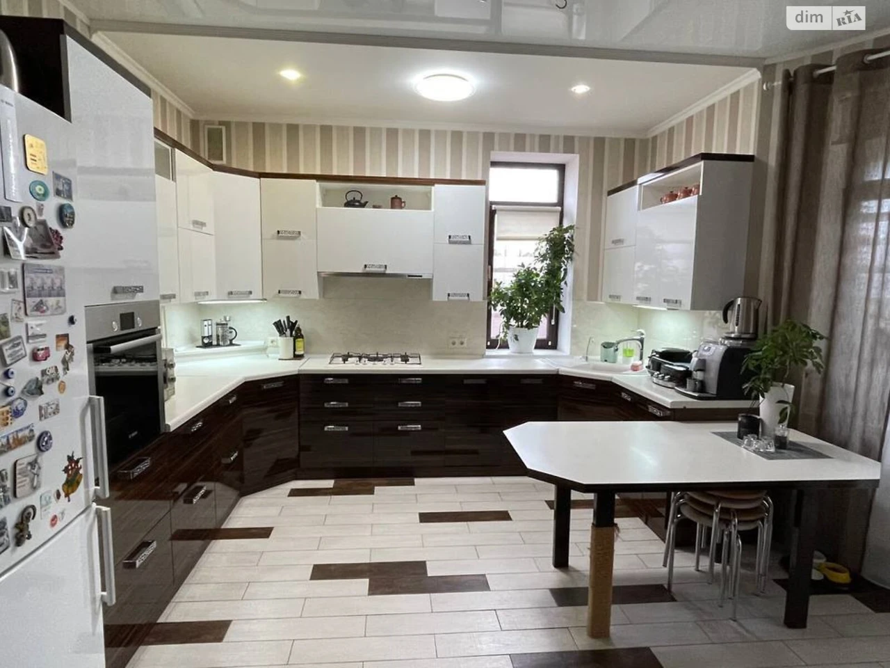 Long-term rental Townhouse Kyivskyi
