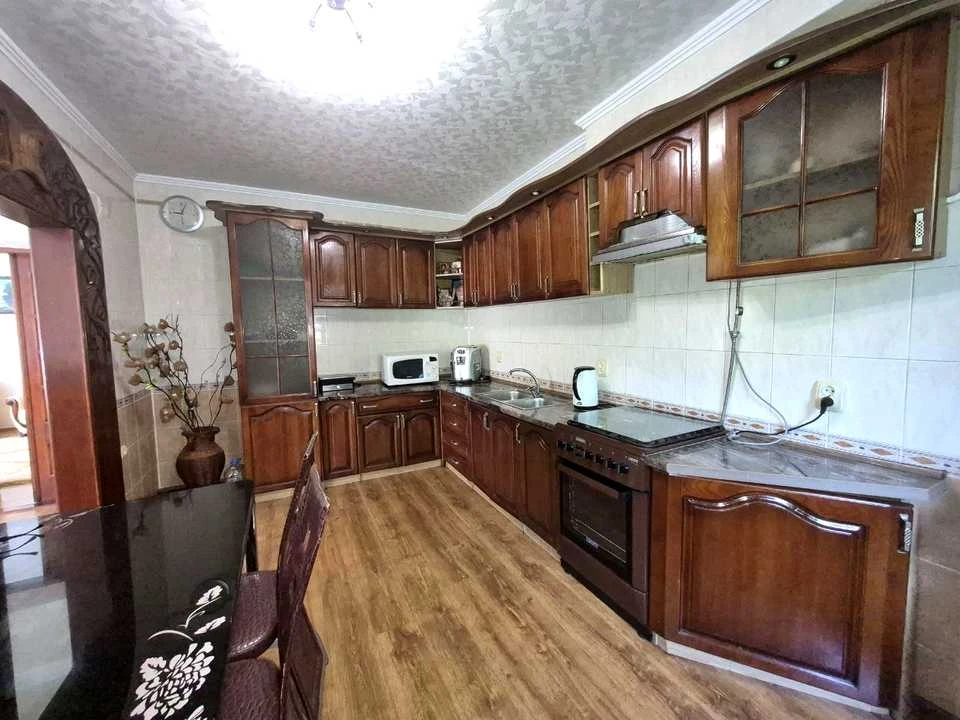 Будинок. Хмельницький, Яворницького вул. (Комсомольський)