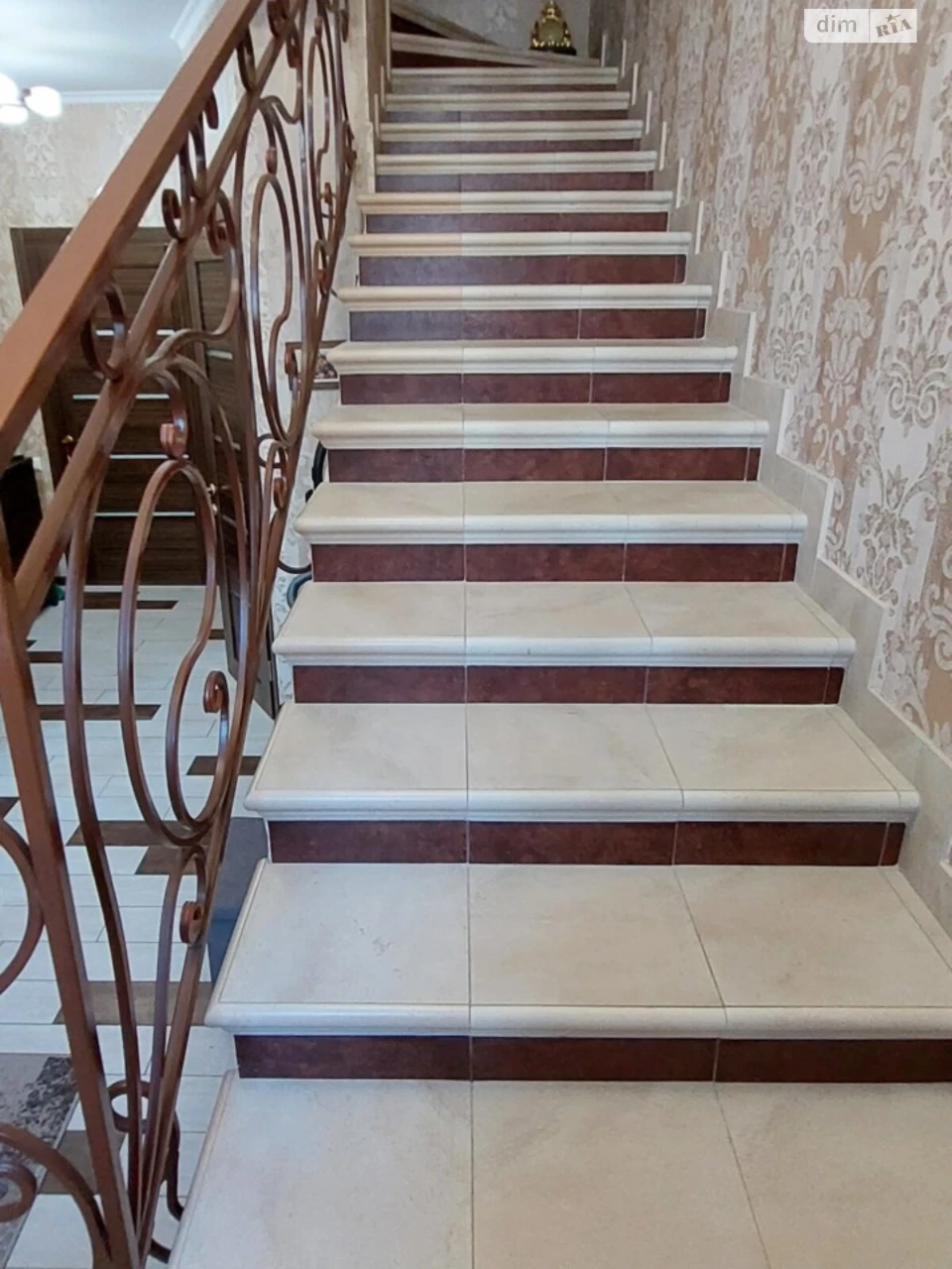 Long-term rental Townhouse Kyivskyi