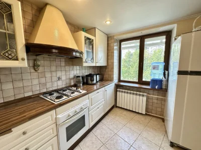 I will sell 4 square meters. 120 m2 with a sauna in a brick house on Osennyaya Kosio Street