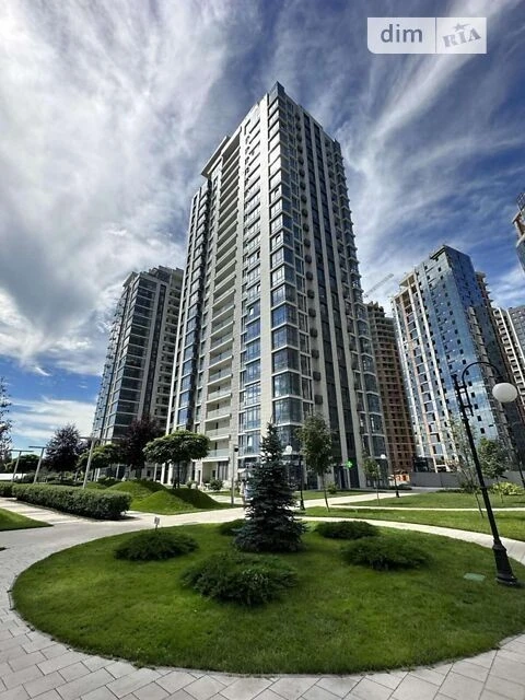Sale of 5k apartment 210 sq. m on Andriy Verkhoglyada st. 19A •