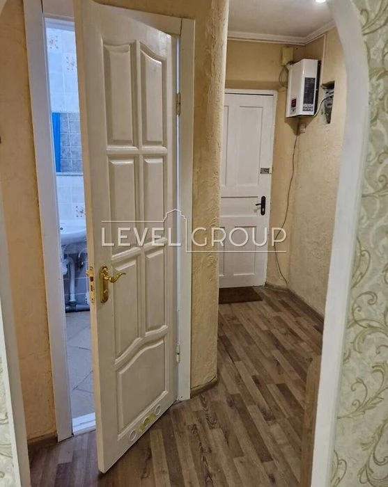 Продаж 2-кімнатної квартири з ремонтом  вул. Петра Радченка,
