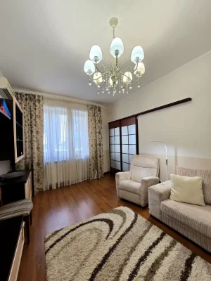3-room apartment for sale 94 m², Heroes of Stalingrad Avenue.