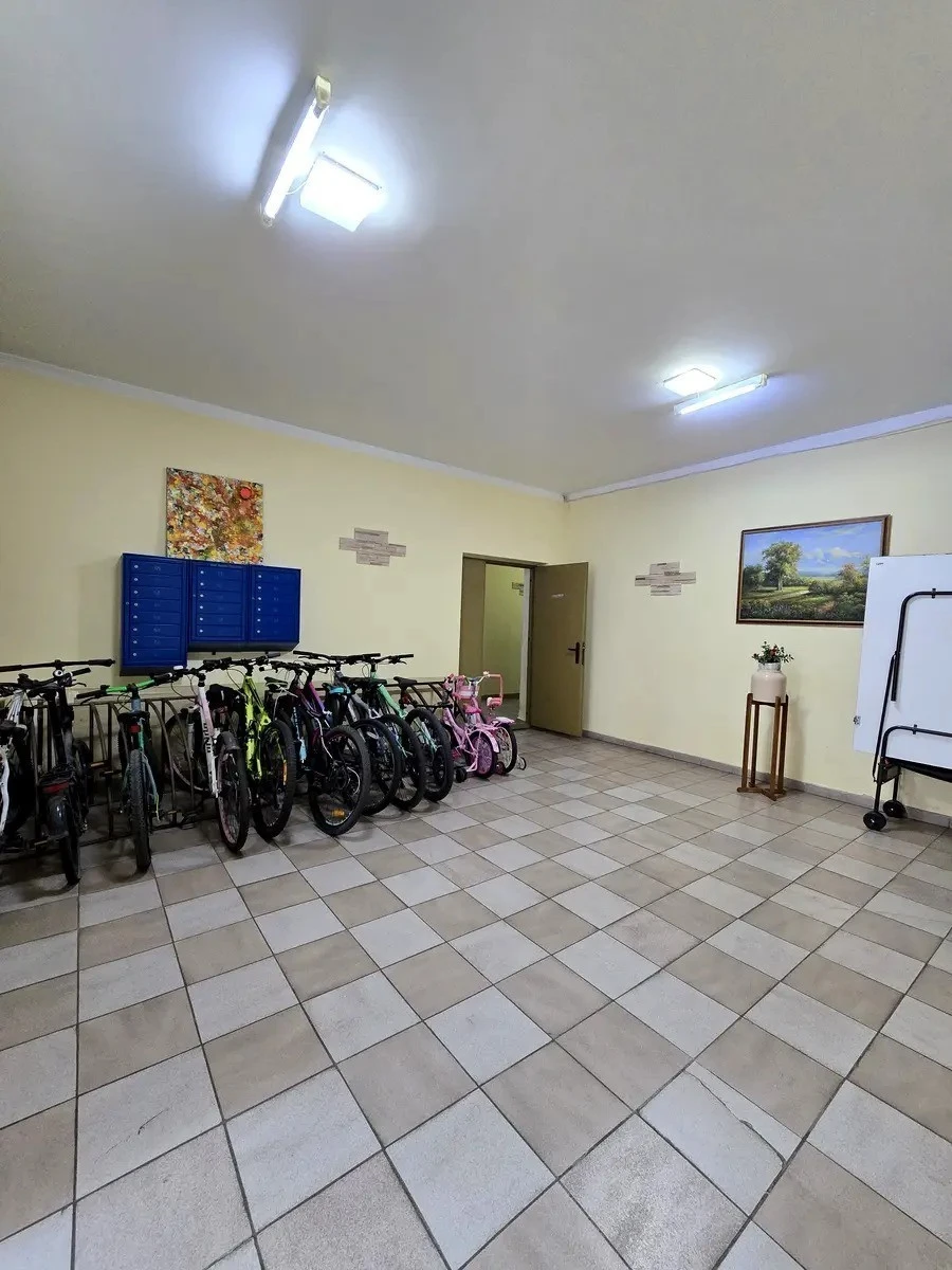3-room apartment for sale 94 m², Heroes of Stalingrad Avenue.