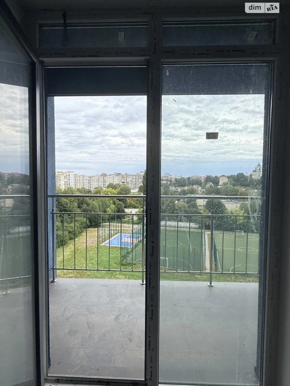 Продаж Квартира Завалля