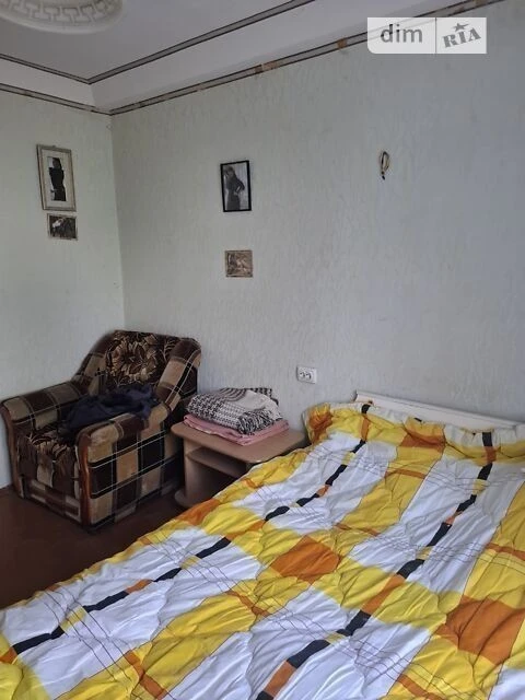 Здам в оренду кімнату на вул. Космонавта Поповича 12А довгос