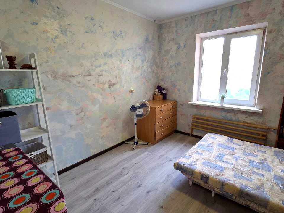 Квартира. Київ, Ревуцького вул.