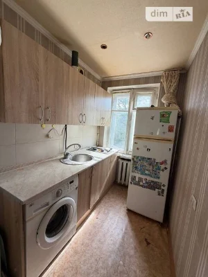 Продаж 2к квартири 32.2 кв. м на вул. Байди-Вишневецького 31