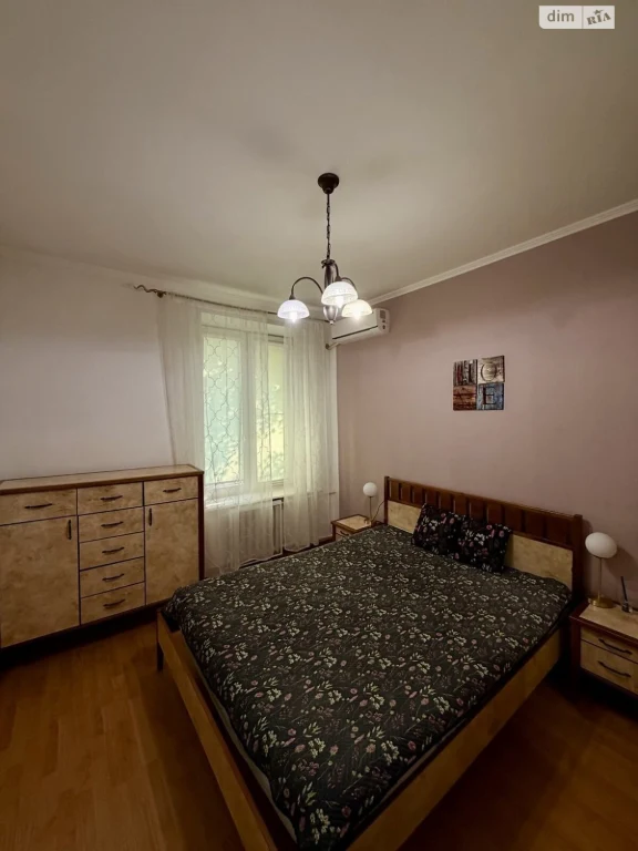 Продаж Квартира Поділ