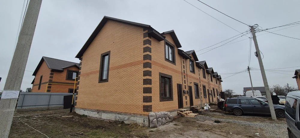 Продаж  таунхауса від забудовника 90м2, топ локація, поруч В