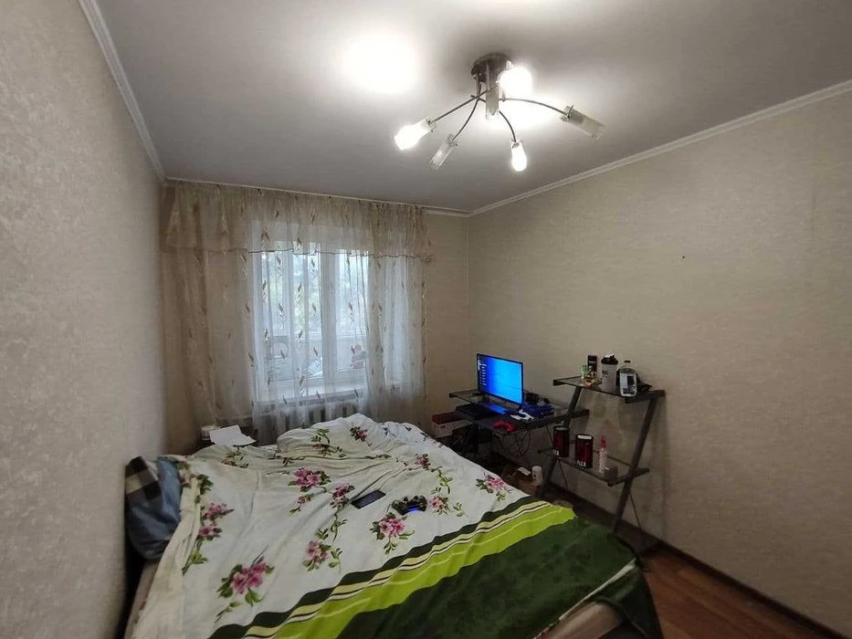 Продам 4-квартиру на Комітетська\Картомишывська цегляний буд