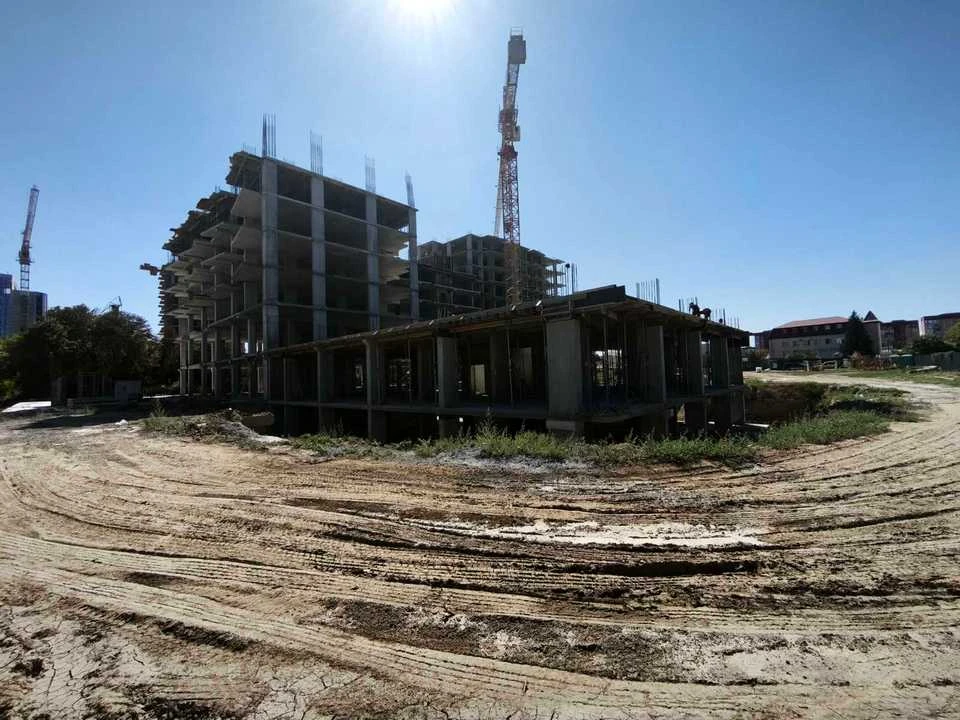 Квартира. Ужгород, Михайла Грушевського вул., (Будинок 2)