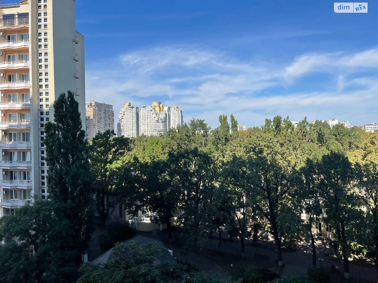 Продаж Квартира Приморський